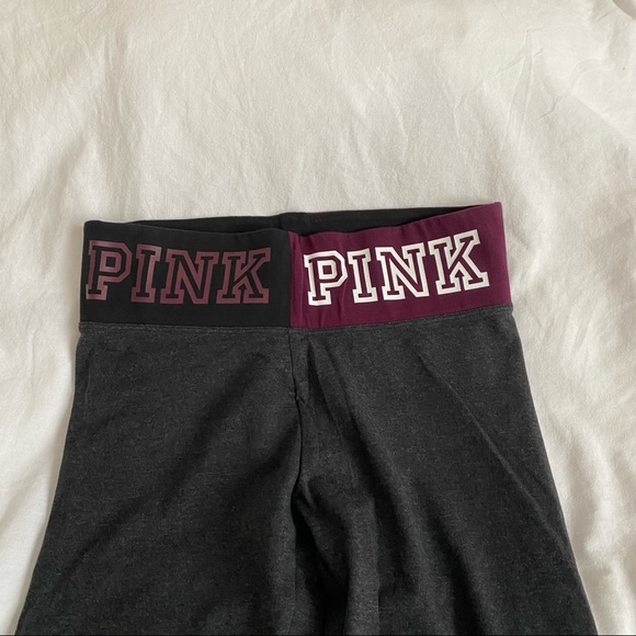 VS Pink Dark Grey Yoga Leggings With Maroon Accents Size Small - Picture 3 of 6